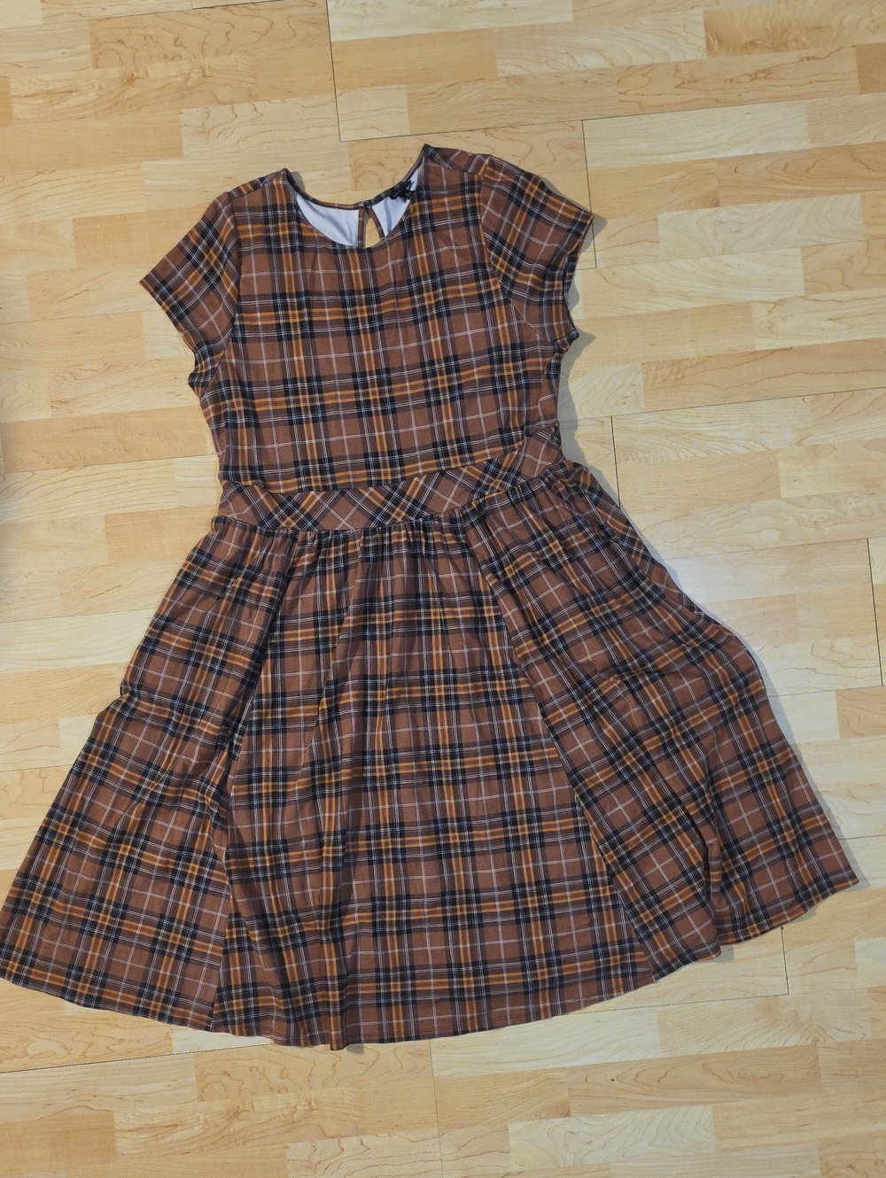 Women's Torrid Plus Brown Plaid Fit & Flare Dress w/ Pockets Size 2 2X Pre-owned